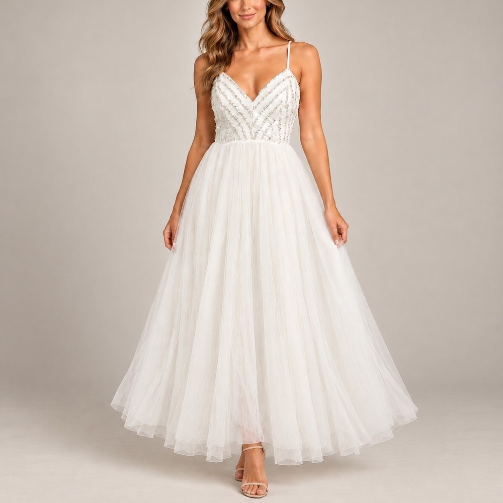 Hello Molly Glistening Moments Tulle Maxi Dress 6 White Beaded Sequin Formal